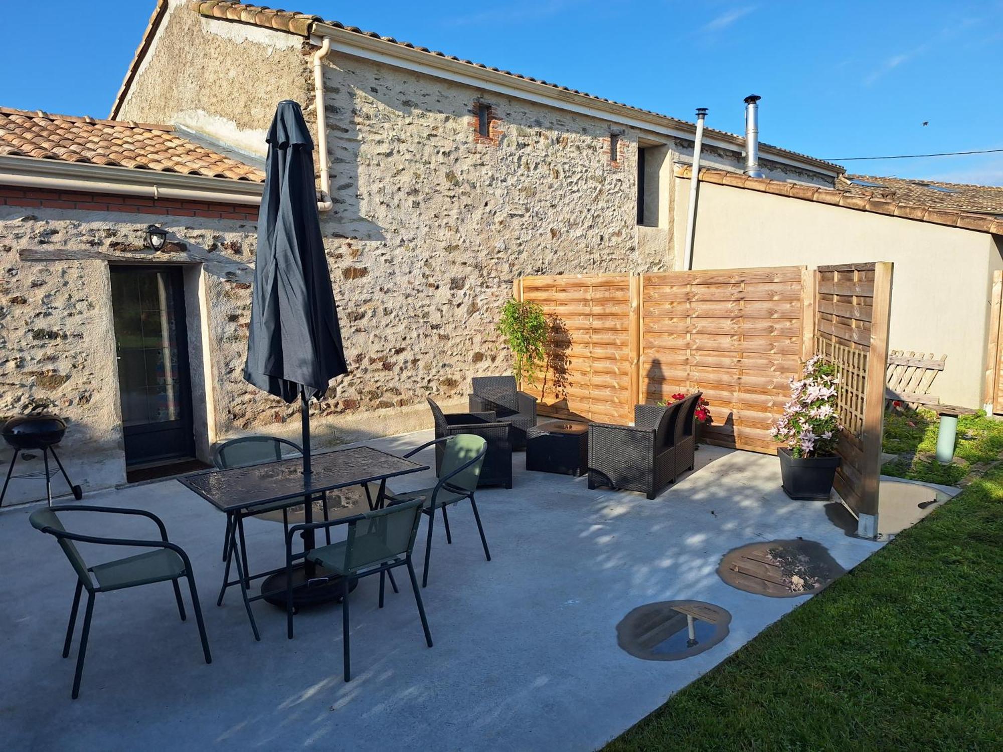 Au Bois D'Oree Liré Exterior foto